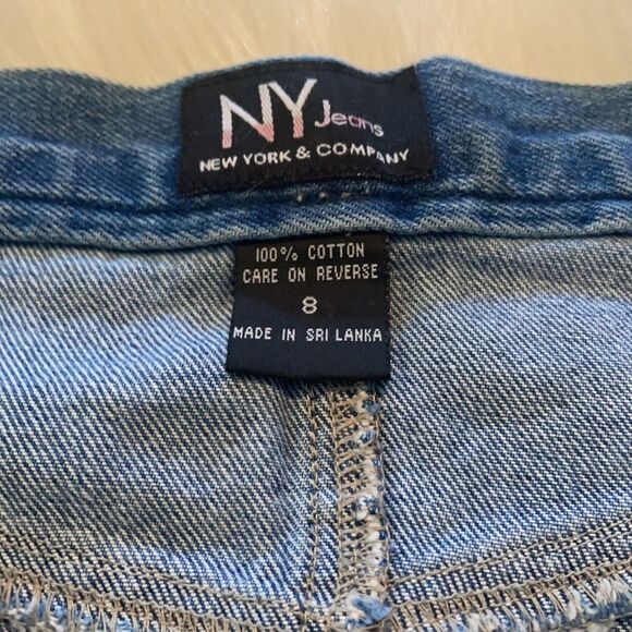 NY JEANS • jean button skirt • - Picture 4 of 8
